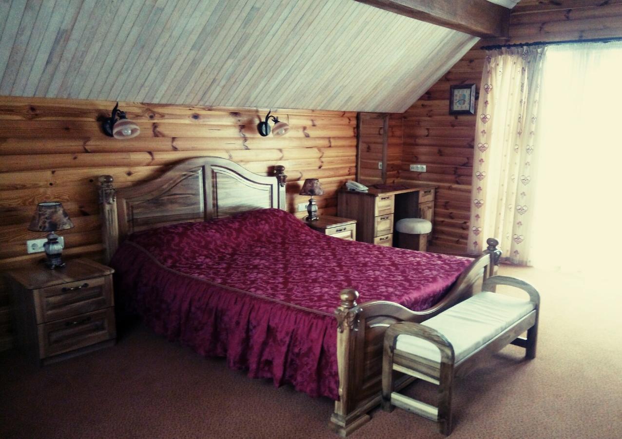 Chervona Kalina Hotel Киев Екстериор снимка